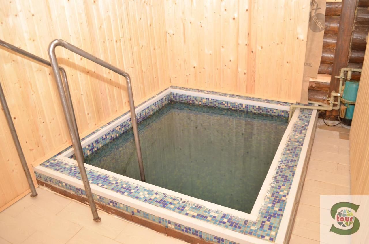 Отель U Kvasu Hotel Kelechin